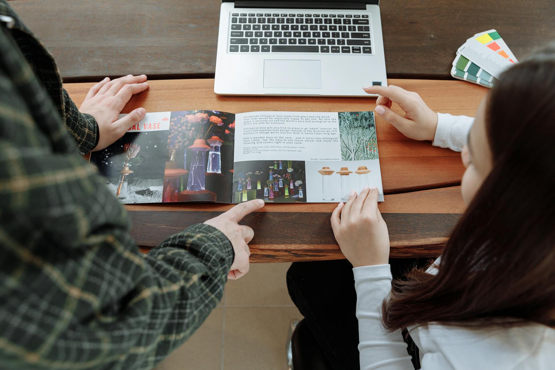 Magazine Design UI